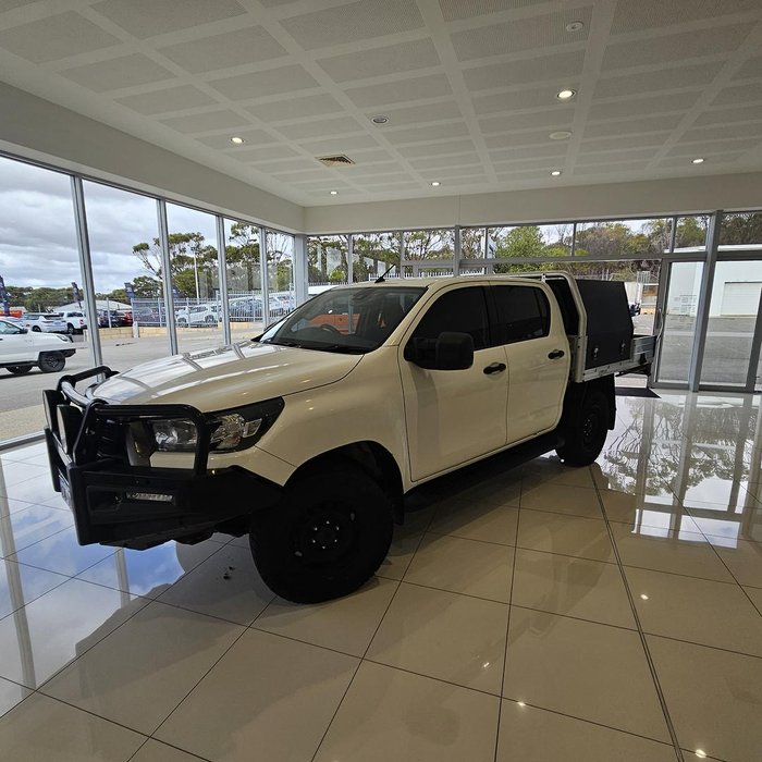 2020 Toyota Hilux SR