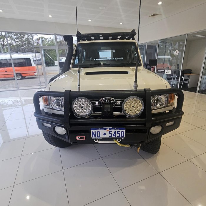 2015 Toyota Landcruiser GXL