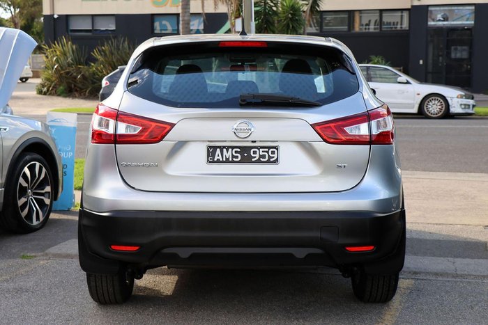 2016 Nissan QASHQAI ST