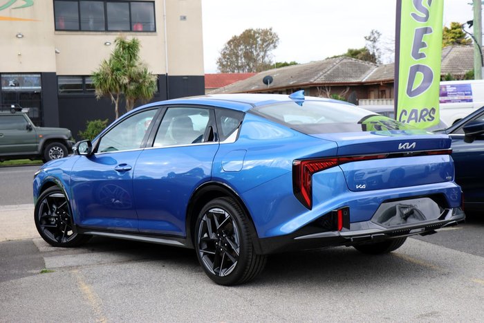 2024 Kia K4 GT-Line