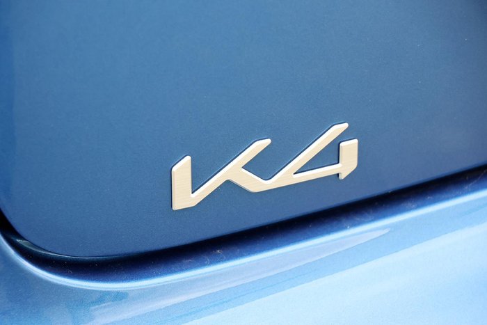 2024 Kia K4 GT-Line
