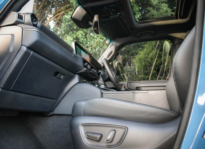 2024 Toyota Landcruiser Prado Altitude