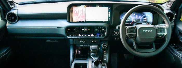 2024 Toyota Landcruiser Prado Altitude