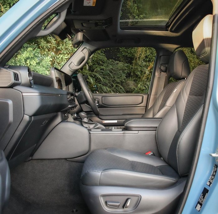 2024 Toyota Landcruiser Prado Altitude