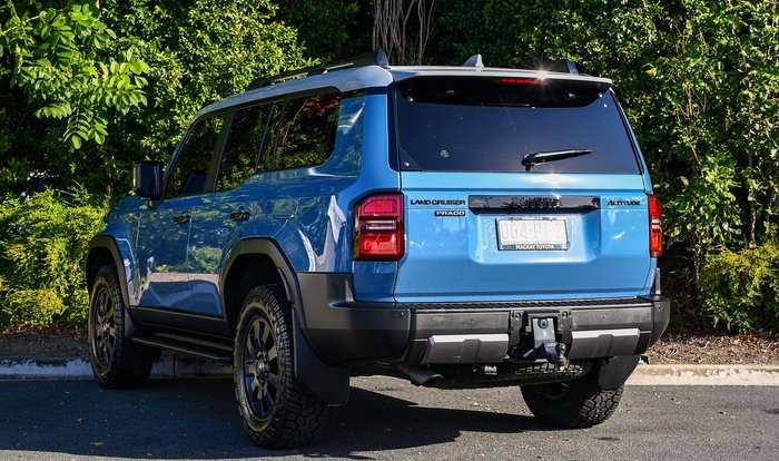 2024 Toyota Landcruiser Prado Altitude