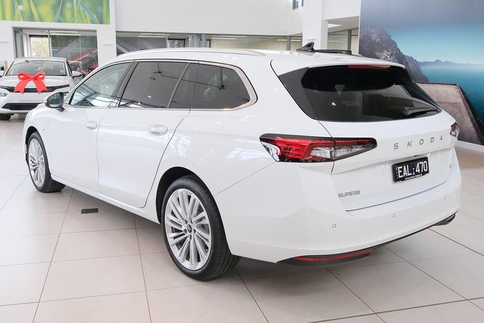 2026 SKODA Superb Select PHEV