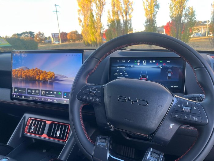 2025 BYD SHARK 6 Premium