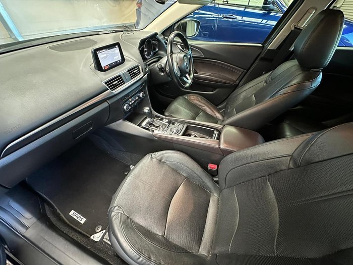 2017 Mazda 3 SP25 GT