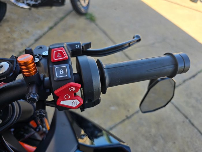 2023 Ktm 1290 SUPER DUKE R Orange