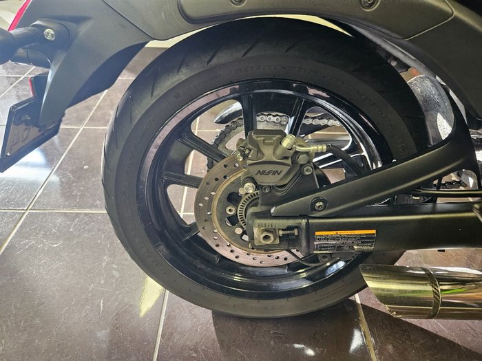 2019 Kawasaki VULCAN S SE (EN650D LAMS) BLACK