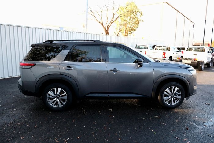 2023 Nissan Pathfinder Ti