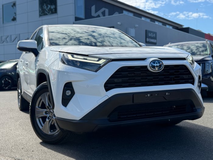 2024 Toyota RAV4 GX