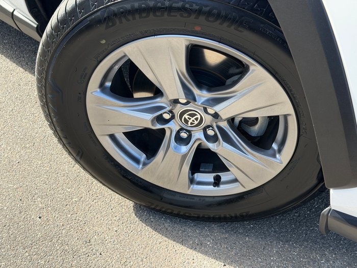 2024 Toyota RAV4 GX