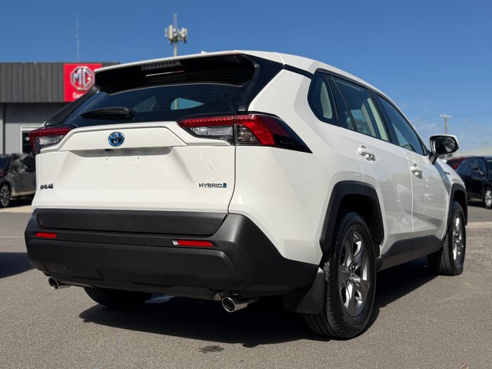 2024 Toyota RAV4 GX