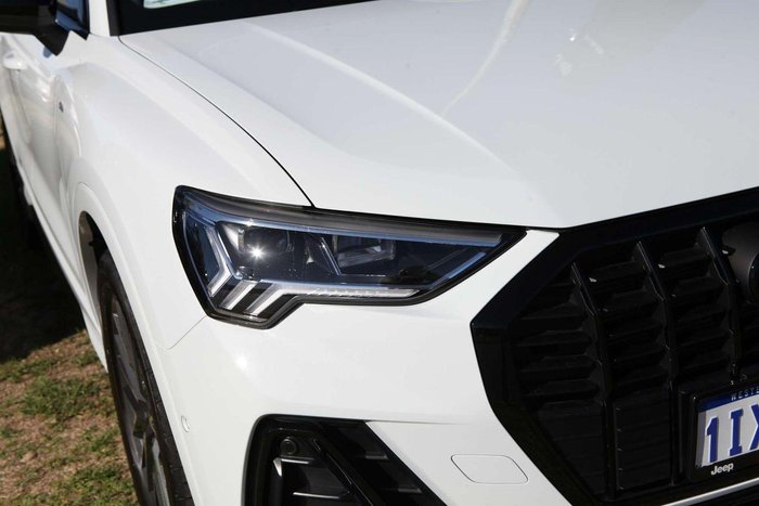 2025 Audi Q3 35 TFSI S line edition