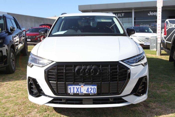 2025 Audi Q3 35 TFSI S line edition