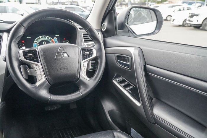 2021 Mitsubishi Pajero Sport Exceed