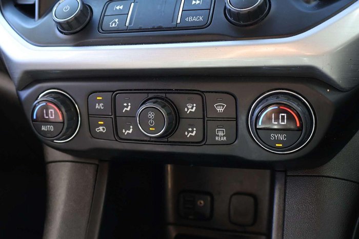 2019 Holden Acadia LT