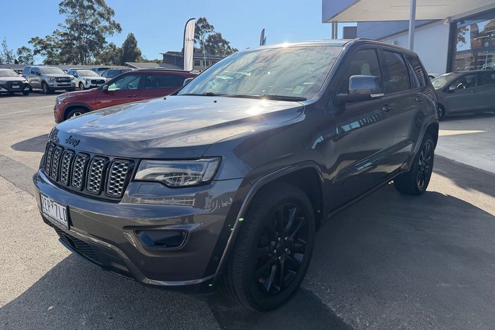 2020 Jeep Grand Cherokee Night Eagle