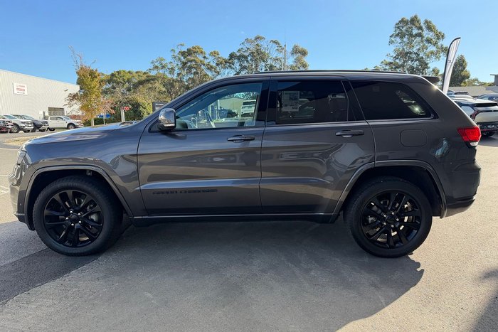 2020 Jeep Grand Cherokee Night Eagle