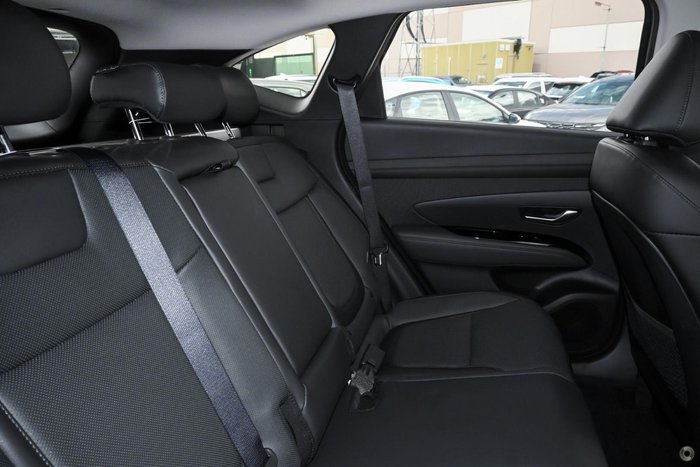 2026 Hyundai Tucson Hybrid Premium