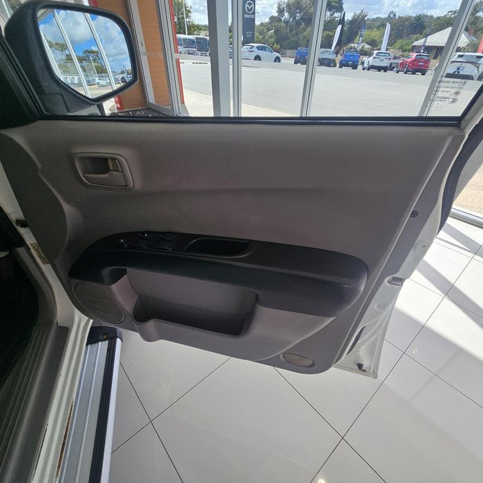 2012 Mitsubishi Triton GLX