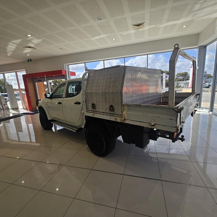 2012 Mitsubishi Triton GLX
