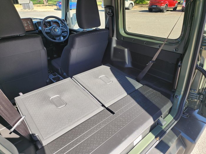 2025 Suzuki Jimny