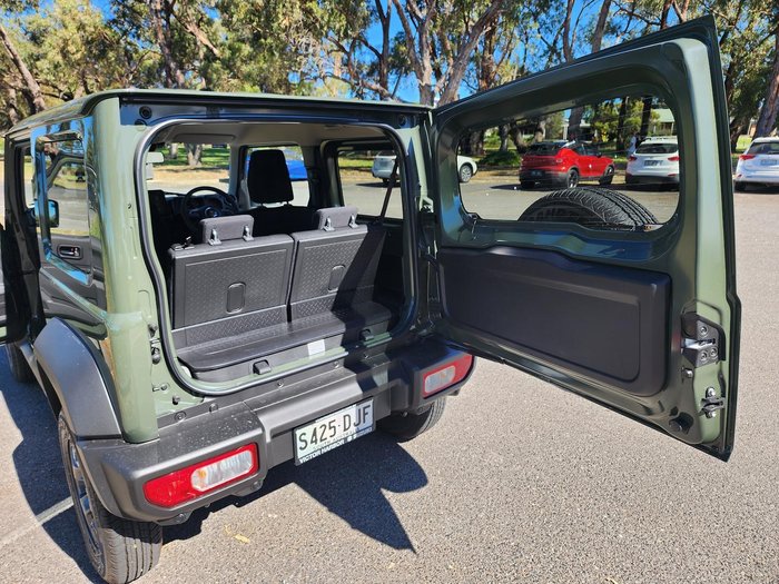 2025 Suzuki Jimny