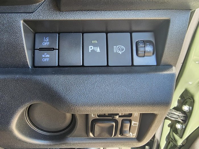 2025 Suzuki Jimny