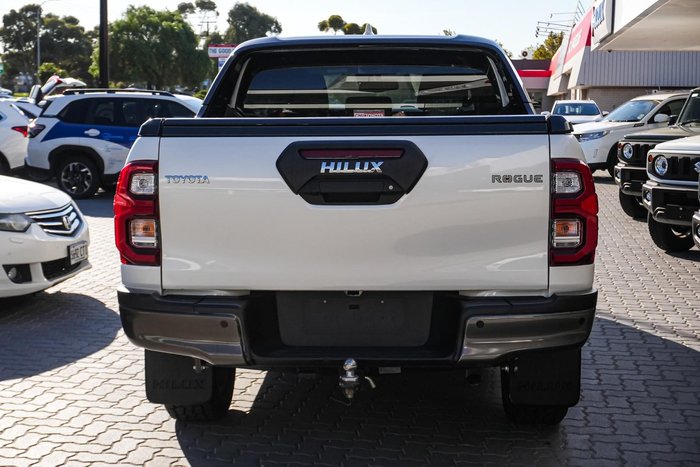 2022 Toyota Hilux Rogue