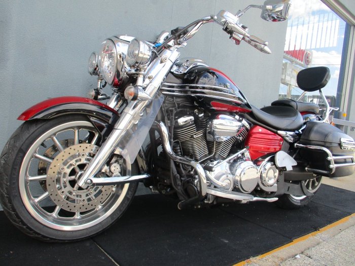 2008 Yamaha XV1900AS RED