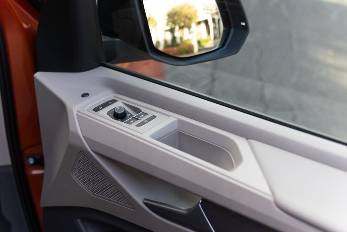 2025 Volkswagen Multivan TDI360 Life
