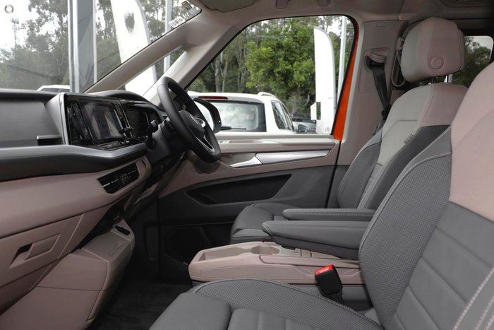 2025 Volkswagen Multivan TDI360 Life