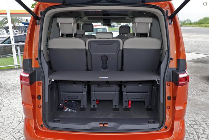 2025 Volkswagen Multivan TDI360 Life