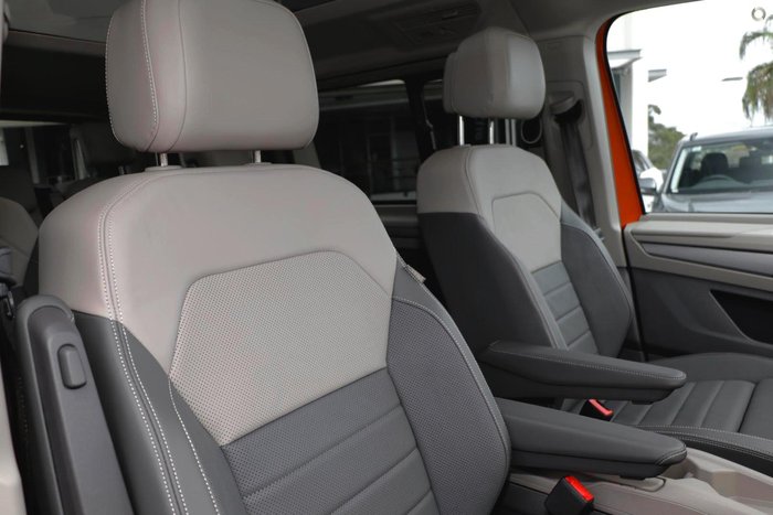 2025 Volkswagen Multivan TDI360 Life
