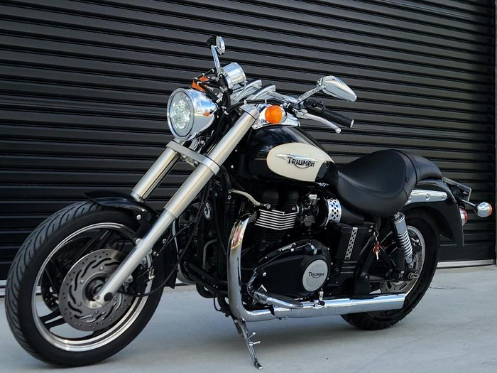2009 Triumph Speedmaster 865 Speedmaster Black