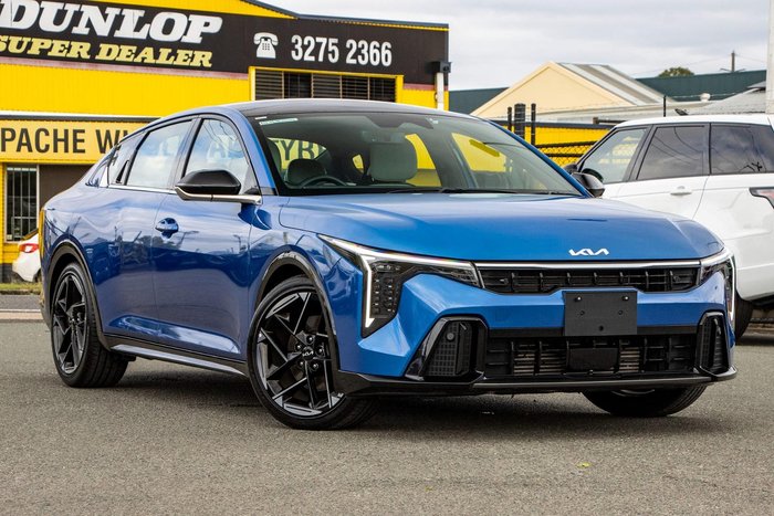 2024 Kia K4 GT-Line