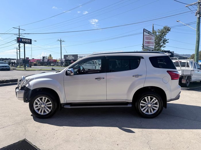 2017 Isuzu MU-X LS-T MY17 4X4 Dual Range Silky White