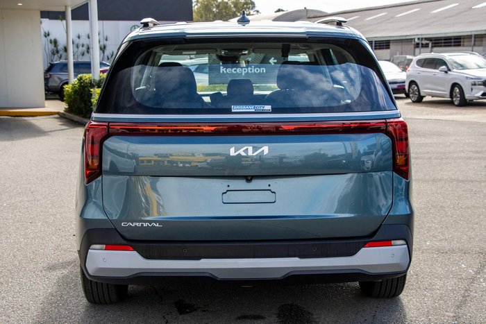 2024 Kia Carnival S