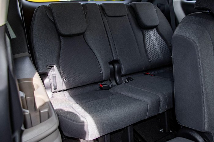2024 Kia Carnival S