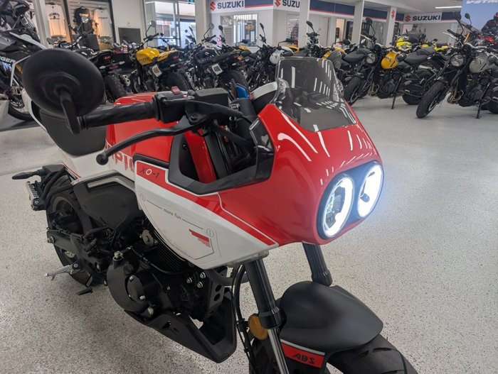 2024 CFMOTO 2024 Cf Moto 125CC XO PAPIO RACER Red