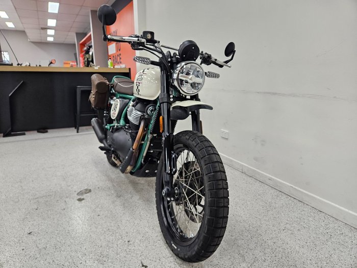 2025 Royal Enfield BEAR 650 WHITE 249