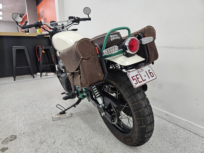 2025 Royal Enfield BEAR 650 WHITE 249