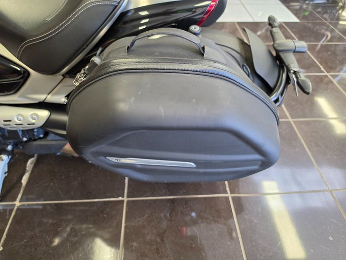 2023 Triumph ROCKET 3 R RED