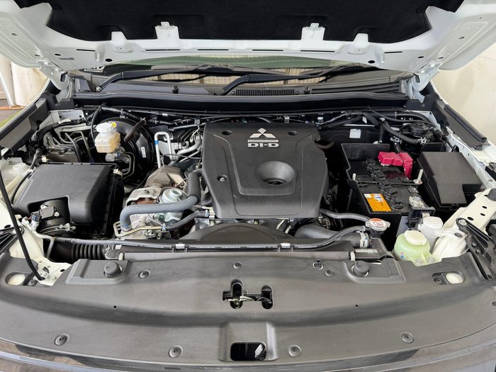 2025 Mitsubishi Pajero Sport Exceed