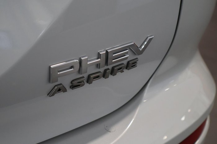 2026 Mitsubishi Outlander PHEV Aspire