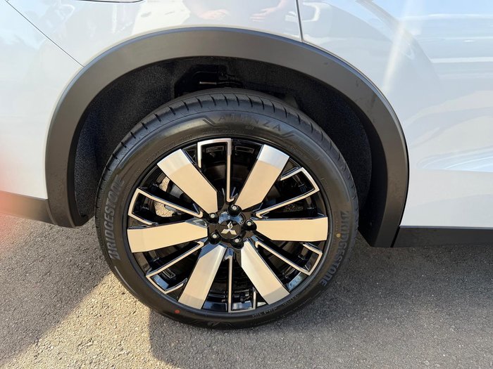 2026 Mitsubishi Outlander PHEV Aspire