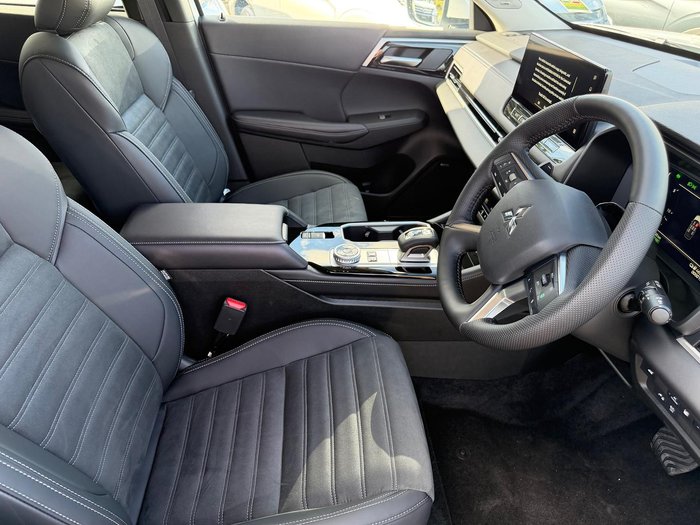 2026 Mitsubishi Outlander PHEV Aspire