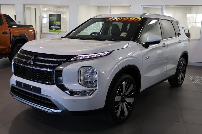 2025 Mitsubishi Outlander PHEV Aspire